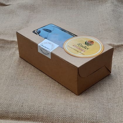 Radix Nutritive® Choco-chip Gluten-free Cake. Contains Egg.